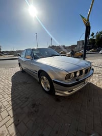 بي ام 525 • ١٩٩٣ • اوتوماتيك