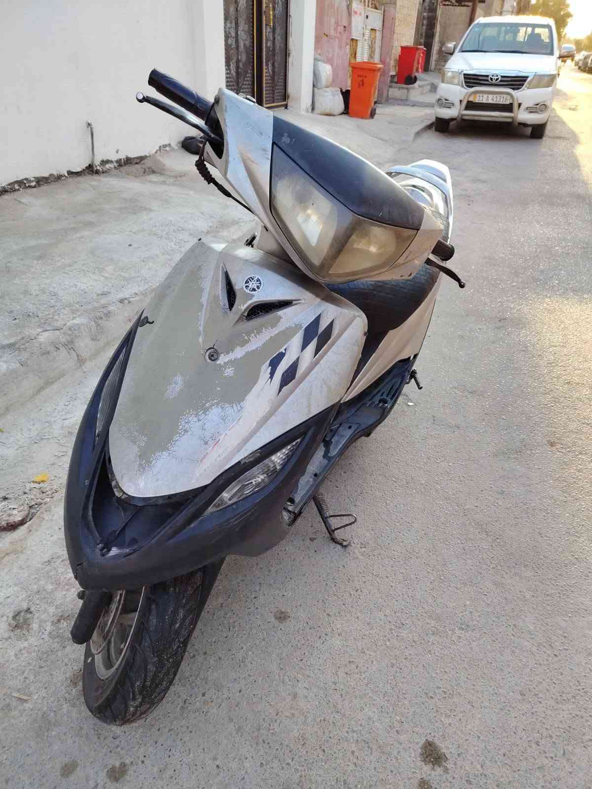 ماكس 140 دراجه محرك بعده بالچيس ما مفتوح تابرات جديد بريكات جديد . نقصها فقط باتري تشتغل هندر.. دراجه مال شغل وين ما تريد اطلع بيها مكانها بغداد الشعب  سعرها 225  ***********
