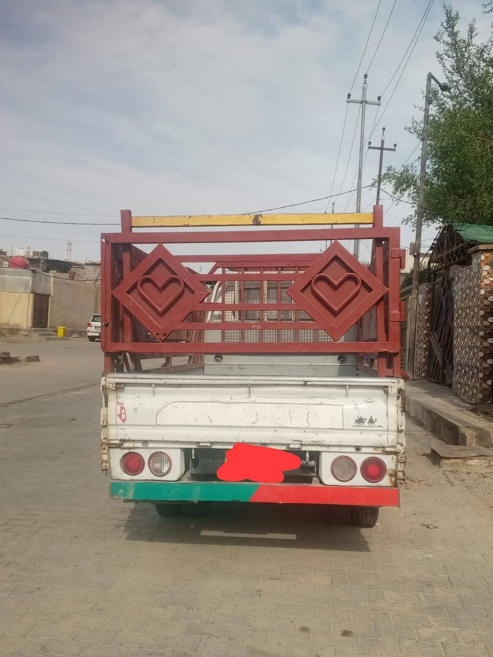 فحل مديل ٢٠١١ مكينه سبلاين سياره جاهزه وجديده 
السياره بدون رقم  (أدوات) مكينه كير حداده كله جديد
السعر ٦٠ & وبيها مجال ‏‪***********‬‏ مكاني البصره
