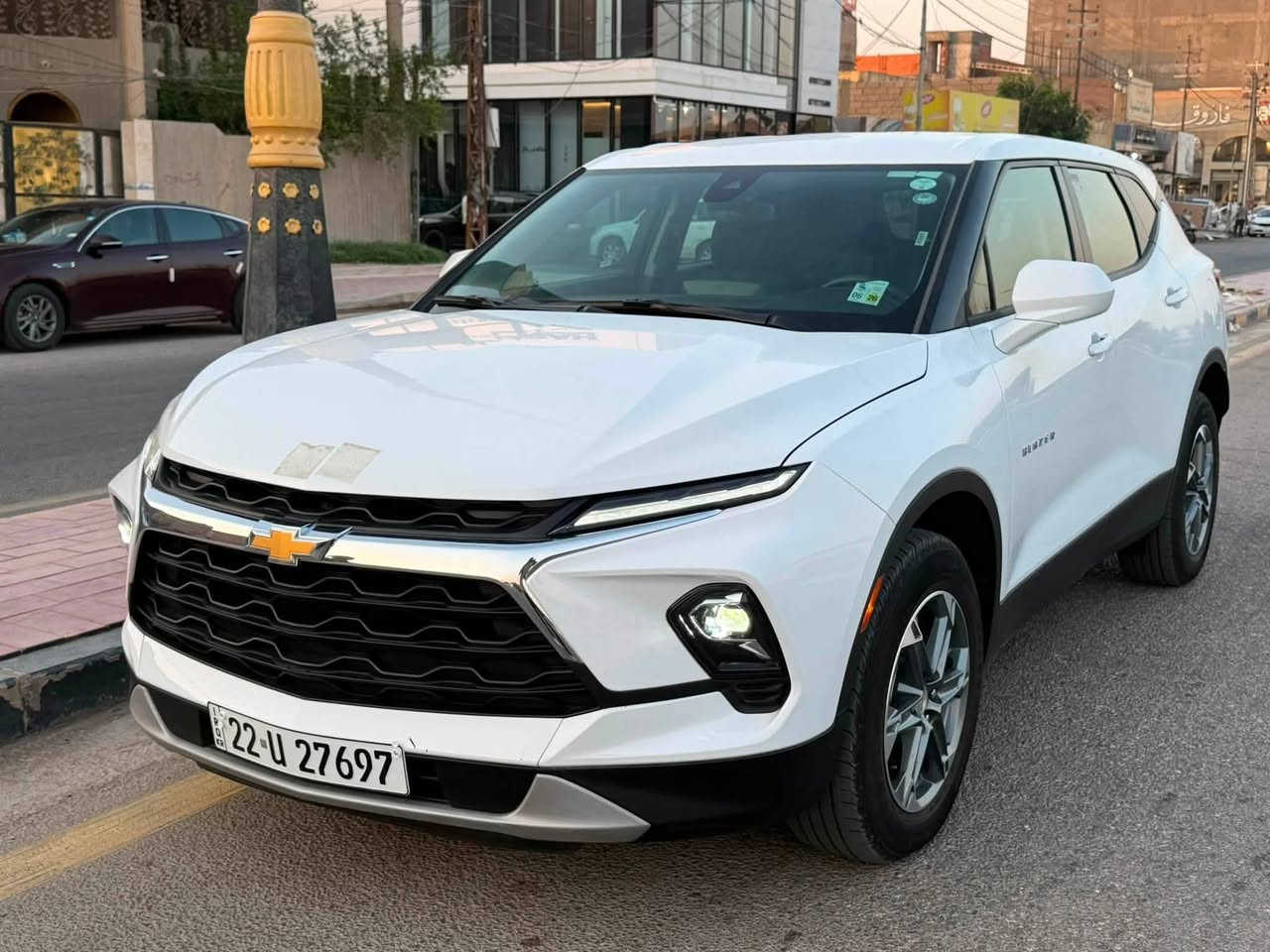 السلام عليكم 
✅ شيفروليه بلايزر
✅ موديل 2025   2LT 
✅ المحرك:2.0 لتر، 4 سلندر Turbo
✅بصمه تشغيل 
✅ بصمه خمس أبواب
✅ تشغيل عن بعد 
✅ شاشة وسطية10.2 بوصه
✅ رادار اجتياز أجسام غريبة
✅ رادار نتبيه التصادم
✅ تحديد مسار
✅ تبريد خلفي
✅ تدفئة مقاعد 
✅ مثبت سرعة 
✅ السياره بدون ضرر ايرباك 
✅ ناقل السرعه أوتوماتيك 9 سرعات
وبعد مواصفات كثيره بيها
......................
الحادث طرف الجامىغ الخلفي وربع قبق الصندوق علمآ صور الحادث مرفقه مع صور مابعد التصليح.
للاستفسار التواصل ***********
