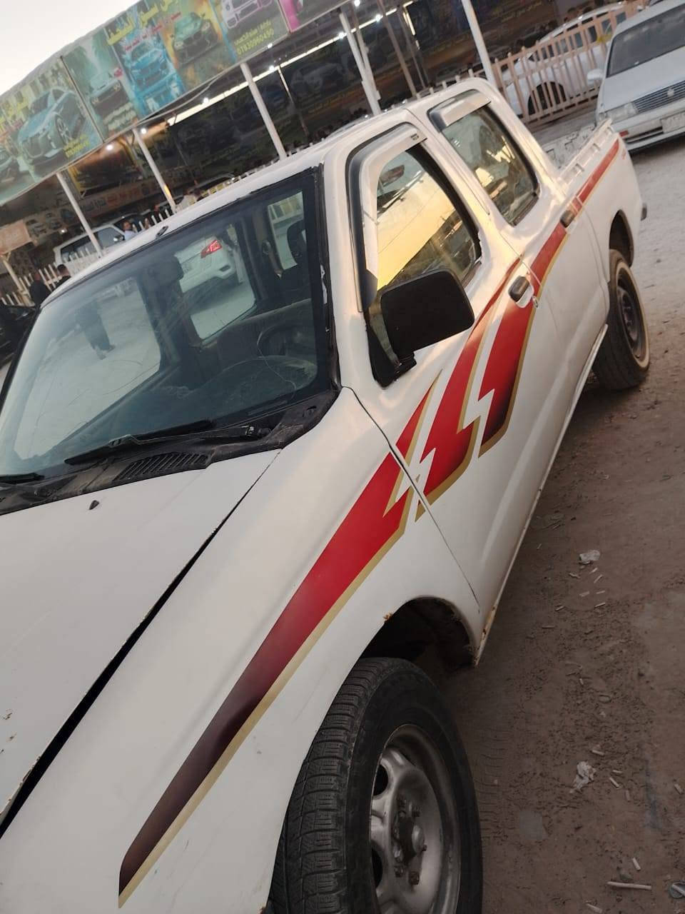 سلام عليكم بيكب 2001مزايدات جاهز ه مع الرقم بغداد السعر 55وبيه مجال بسيط ***********
