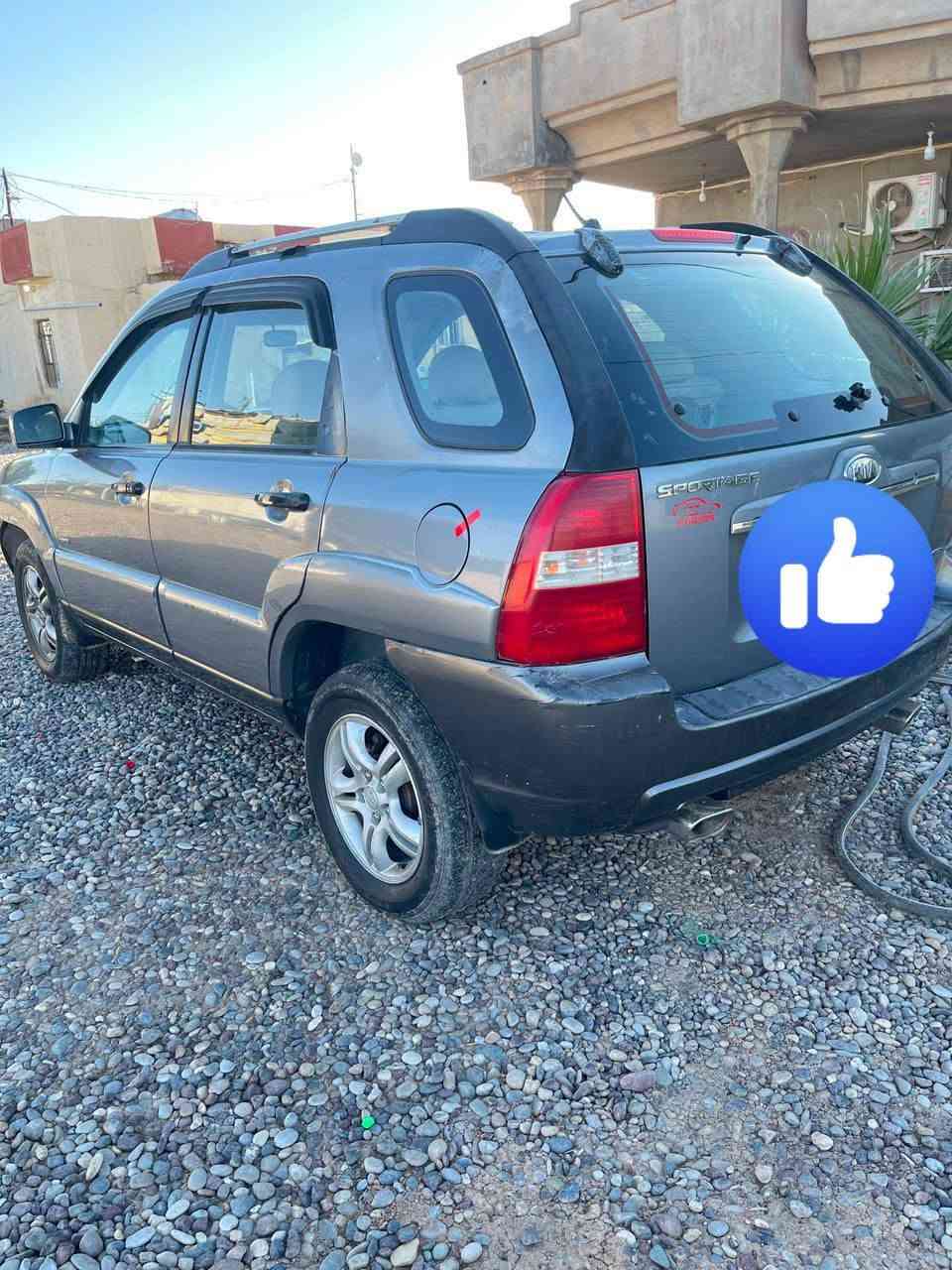 سياره للبيع محرك وكير شرط السعر 42وبيها مجال اتصل ***********
ملاحضه السيارة ادوات محرك بانزين 6
