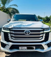 لاندكروز VXR • توين تيربو • ١٩٠٠٠ كم