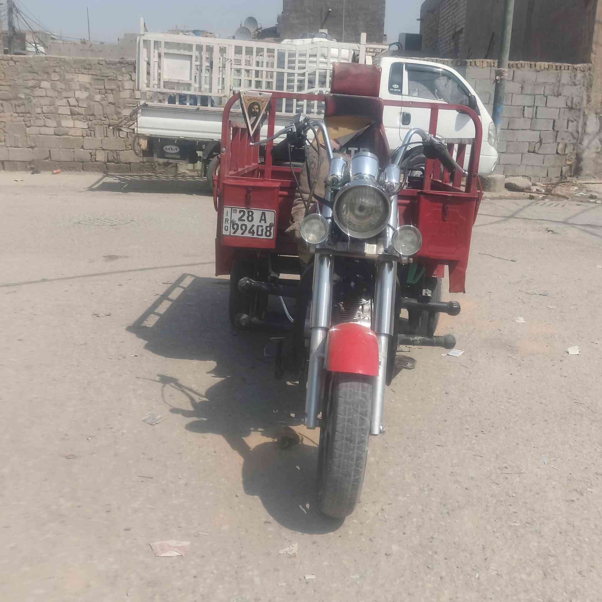 السلام عليكم  ستوته للبيع رقم إنكليزي مدوار ثاني يوم مكيانه نظيفه وكهربائيات جديدة اكسن جمرة مقفل🔐 ستوته شغله للعمل الرقم الاستفسار ***********
