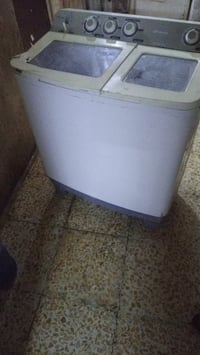 غسالة • نضيفه • جافة عاطلة