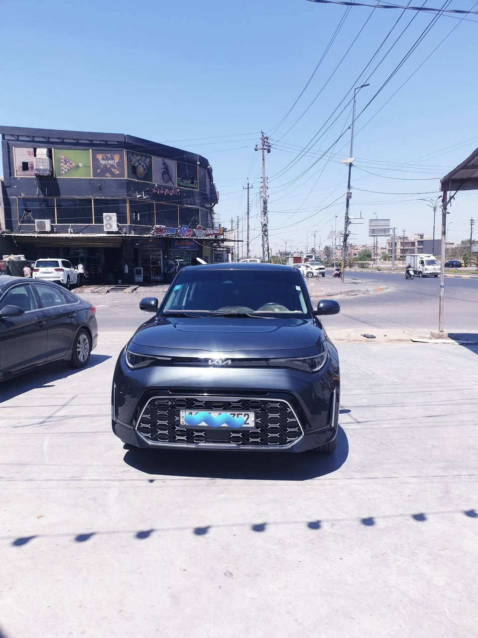 سيارة صول موديل 2024 فول مواصفات فئة جيتي لاين GTline  مرقمة بغداد حادث بسيط بدون صبغ لون مميز اسمنتي السعر ١٦٠
***********
