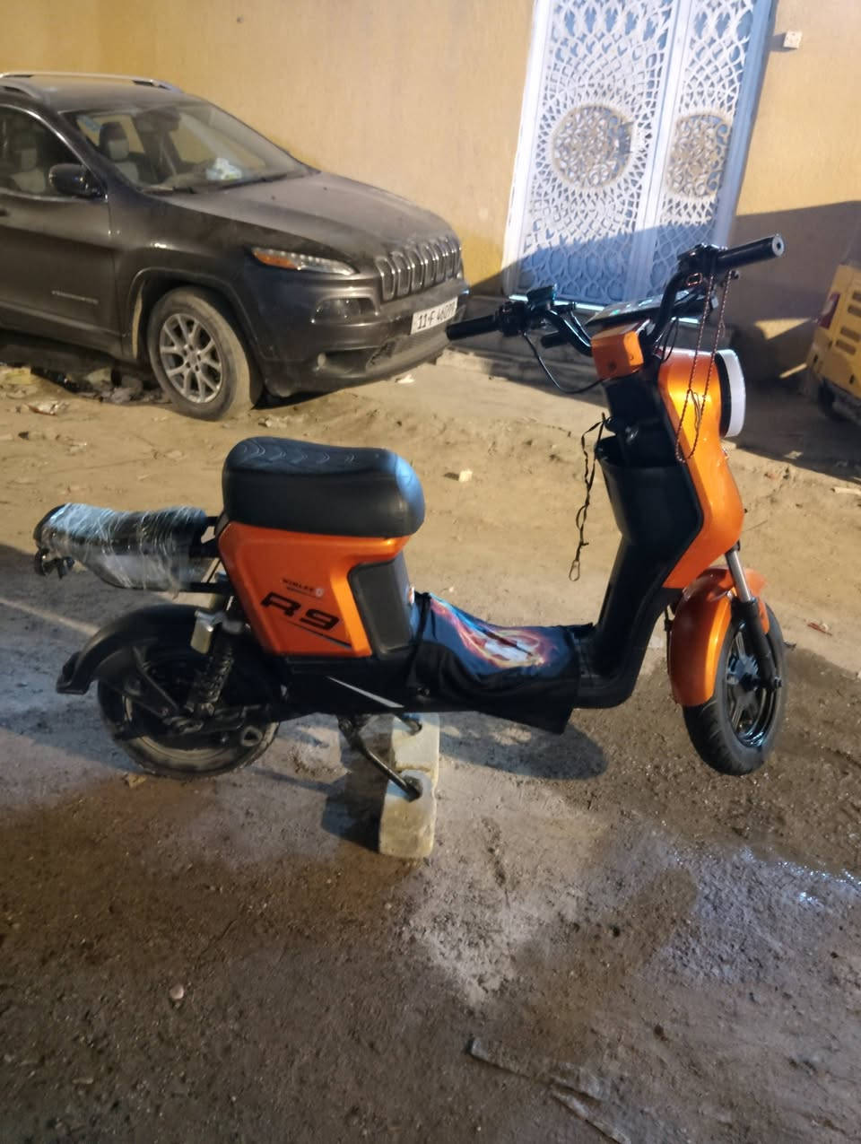 شحن • بطاريات ٣٢أمبير • نضيفة