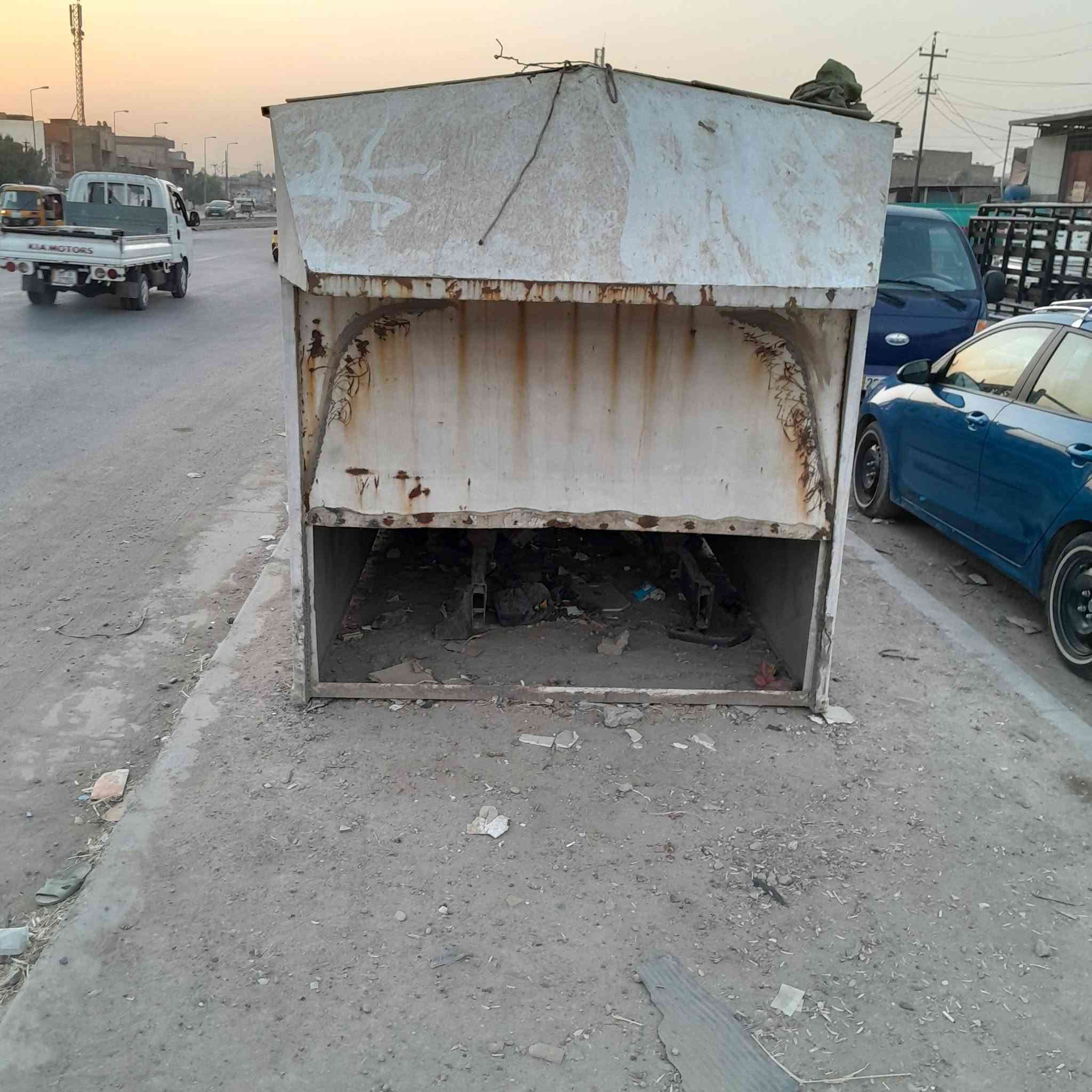 محجر كرفان حديد للبيع عنواني بغداد الفضيلية الهاتف.  ***********
