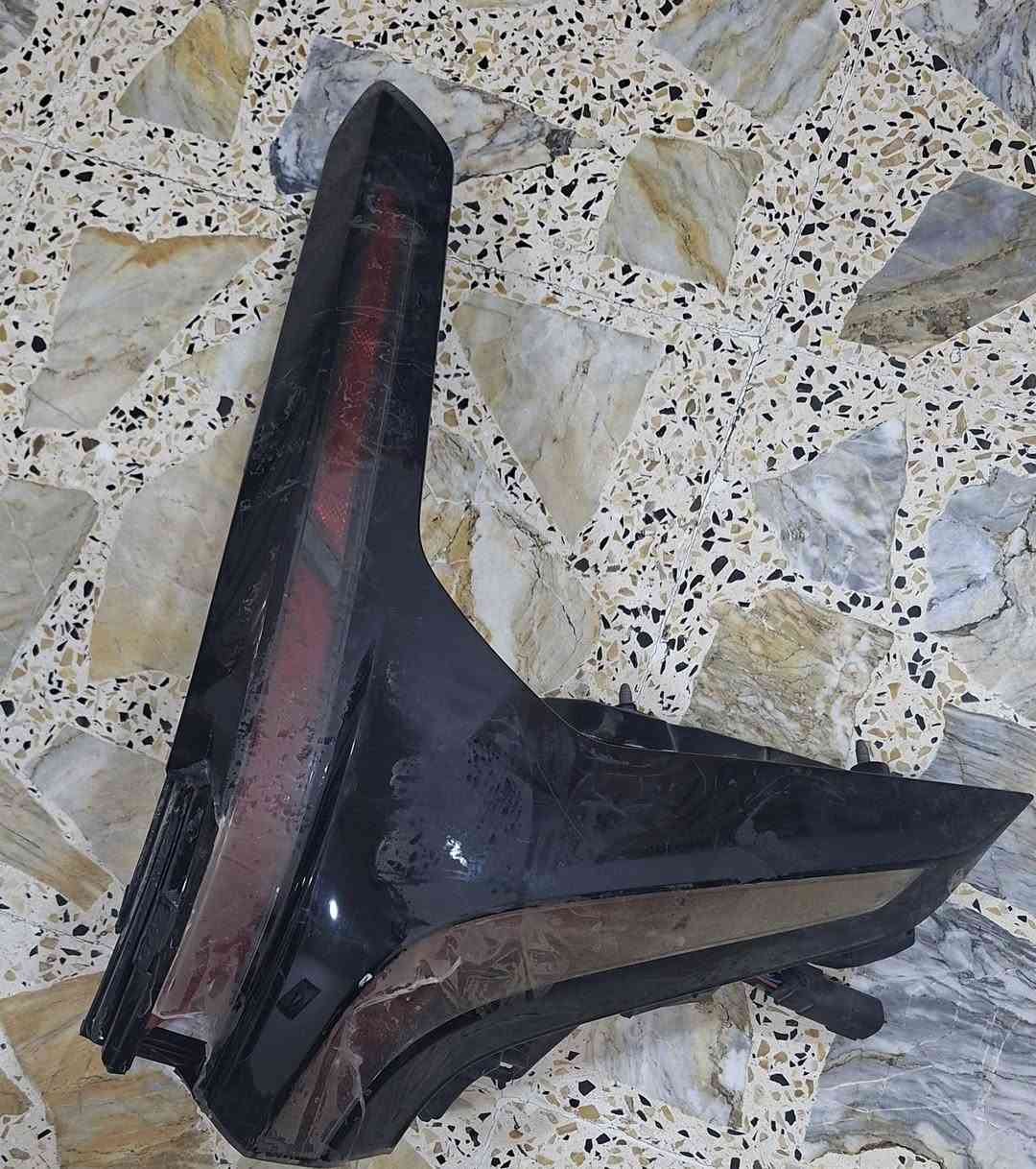 بك لايت ترافرس موديل ٢٠٢٥ وارد أمريكي اصلي الثابت الأيمن بيه كسر زغير واحتمال عطل بالاناره والثابت بالصندوق عدد ٢ فقط الجامه الخارجيه مكسره وشغالات للبيع الي شراي يتصل ونتراهم عالسعر مكاني الزعفرانيه *********** رعد

