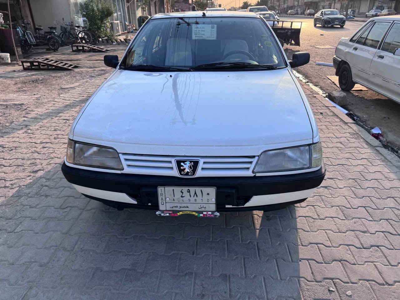 سلام عليكم بيجو للبيع السياره حيل نضيفه رقم بابل مشروع وطني راعيهه بالنجف ومكان السياره بالنجف 
للاستفسار 
*********** النجف, العراق
