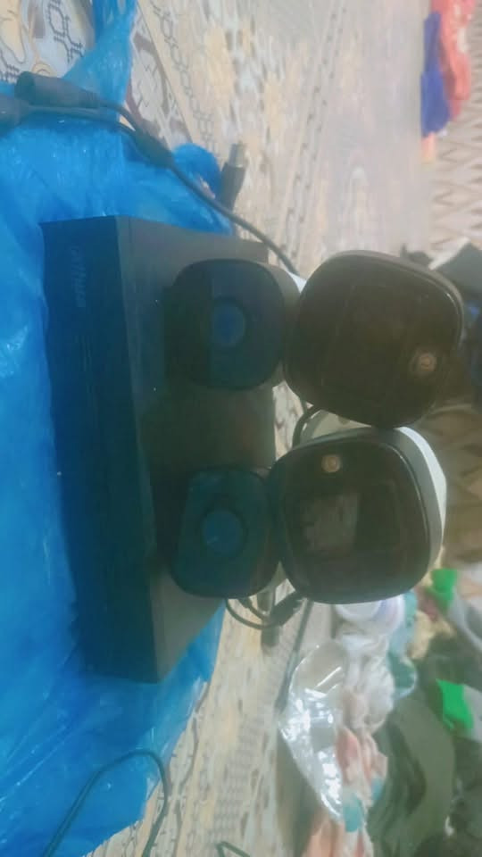 كامرات للبيع سعرهن 125
نضيفات استعمال شهر
***********
