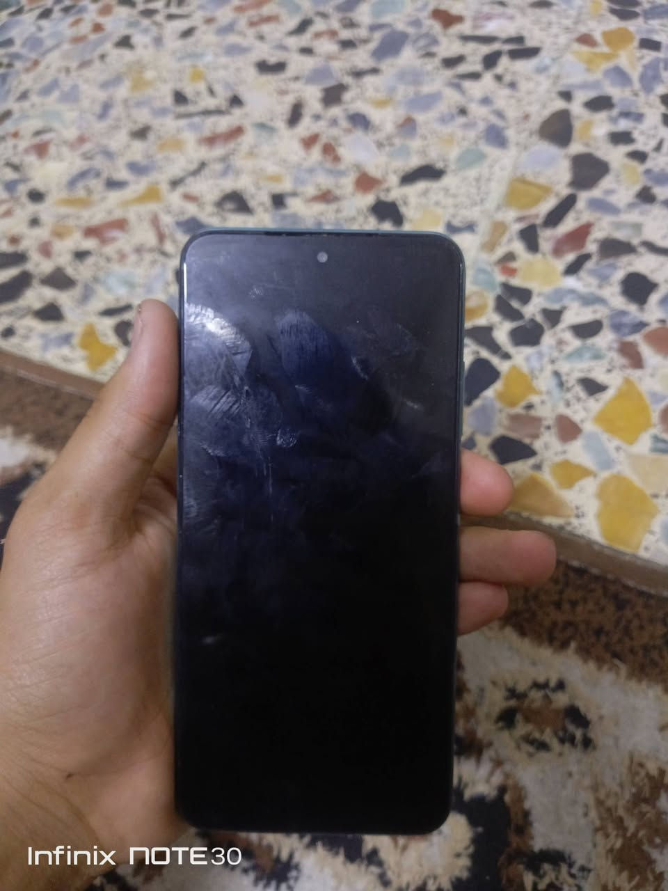 السلام عليكم ريدمي نوت 10s ذاكرة 128 60فريم ببجي من فئة شاومي الجهاز مبدل شاشة اصلية وبصمة جهاز نضيف كلشي شغال السعر 110 وبي مجال الرقم ***********

نص مكتوب في الصور:
- Infinix NOTE 30
- Infinix NOTE30