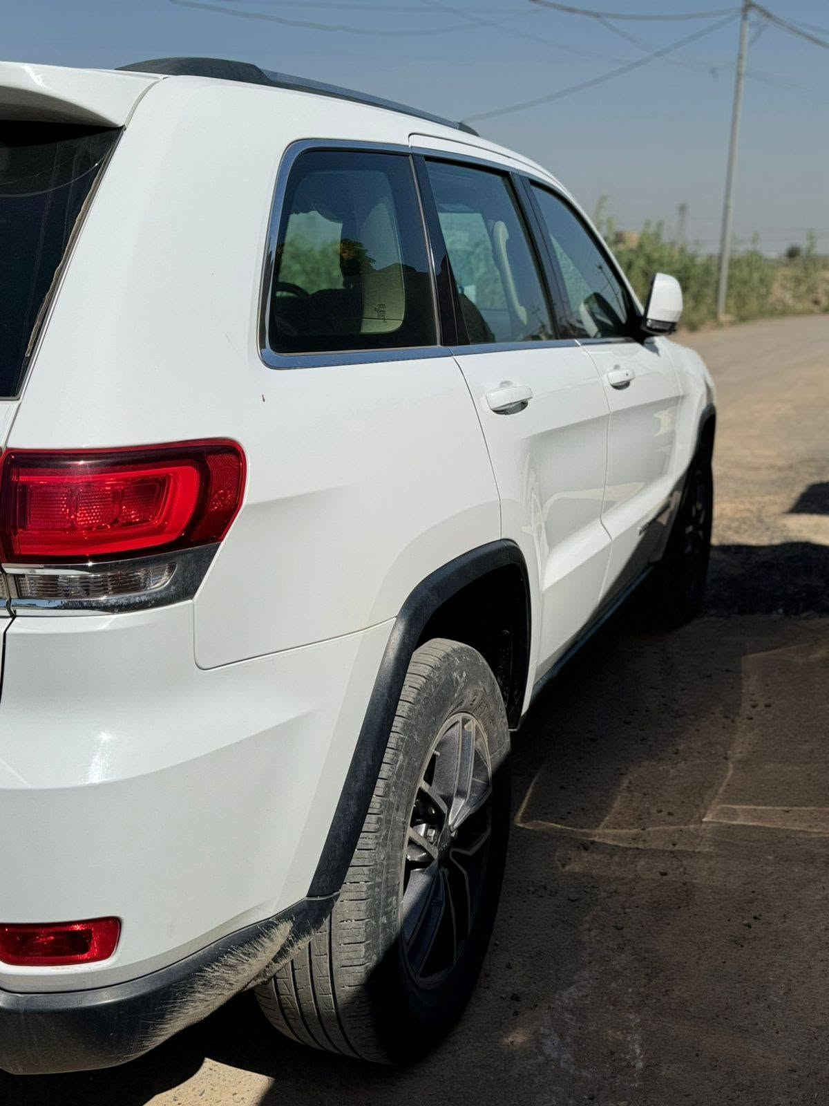 جيب ٢٠خليجي لااريدو موصفات عاديه تواصل ***********
***********
