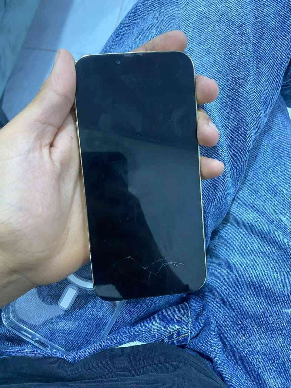 (مكلف بلنشر)
السلام عليكم مو شراي اطلع ولاتعبني ولا اتعبك
مبدل شاشه ونكسرت مثل مموجود بلصوره 
بطاريه 100 مبدله
فيس ايدي واكف 
كامره ل x5 واكفه
للاتصال هنا واتساب ورصيد
***********
