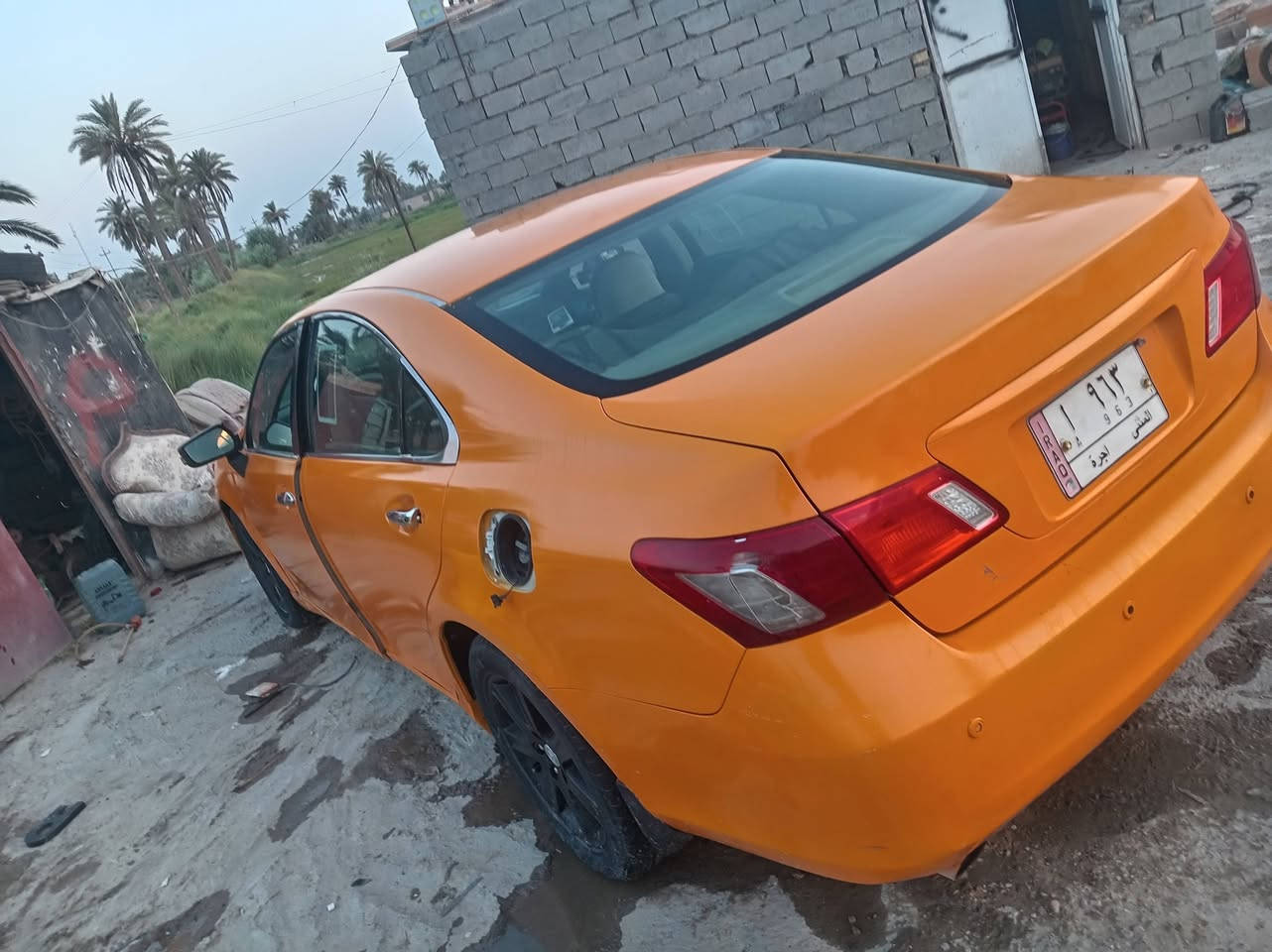 السلام عليكم لكزز ٢٠٠٨.  ٦ اسندر مكينه جديده كير جديد حداديه جديده سياره مابيها ضربه رقم مثنى تحويل ثاني يوم سنويه لل 28 مصفره السيارة ربع مابيه تخم تايرات فتحه فول السياره صالصتين حساسات أشير بل مري مال جناي السياره السعر 70 وبيها مجال مع المراوس العنوان الدوانيه قضاء المهناويه الرقم ***********
