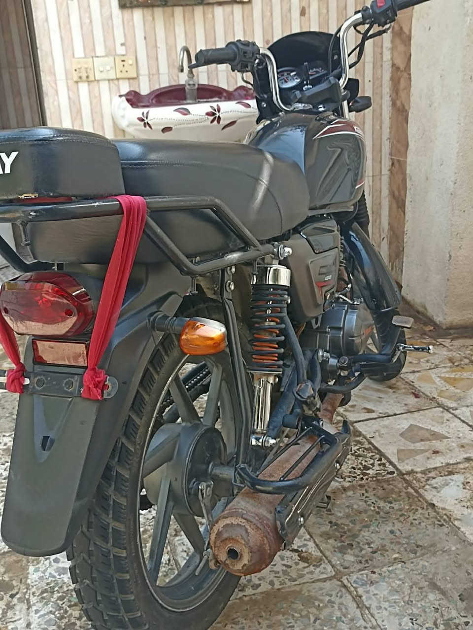 دراجه دايون  مكفوله مامفتوحه  اوراق اصولي مكان كربلاء 850 وبيه مجال  ***********
