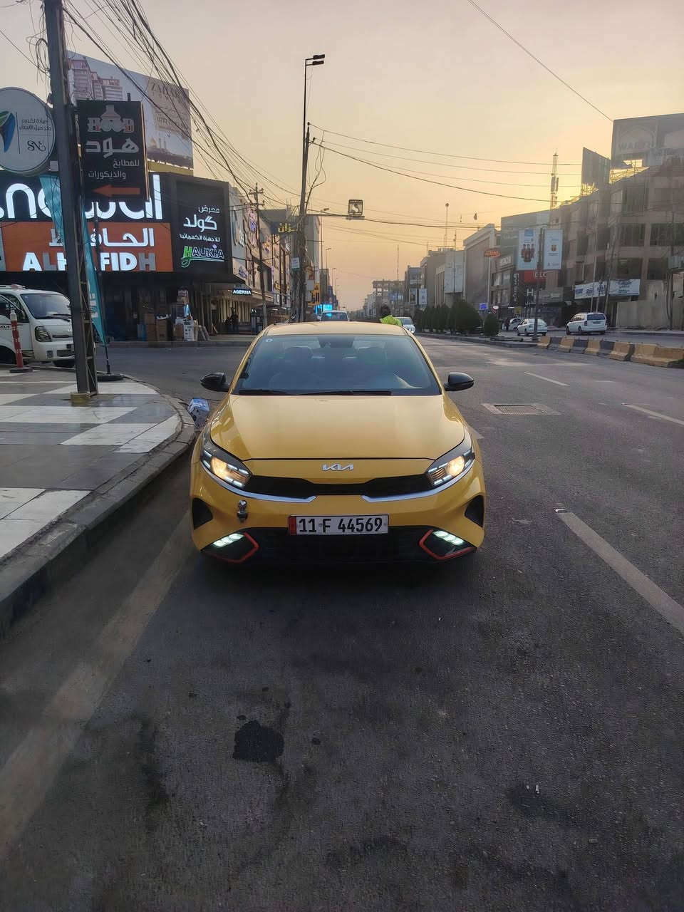 فورتي ٢٠٢٣ جيتي لاين فول مواصفات كير AT مكينه دوش ٢٠٠٠ مكفولات منضومه غاز السونار داخل المشور السياره دوشمه عام تخم تاير كبل للشارع رقم بغداد مصفره كامله السعر 133 بيها مجال بسيط العنوان بغداد العبيدي ***********
