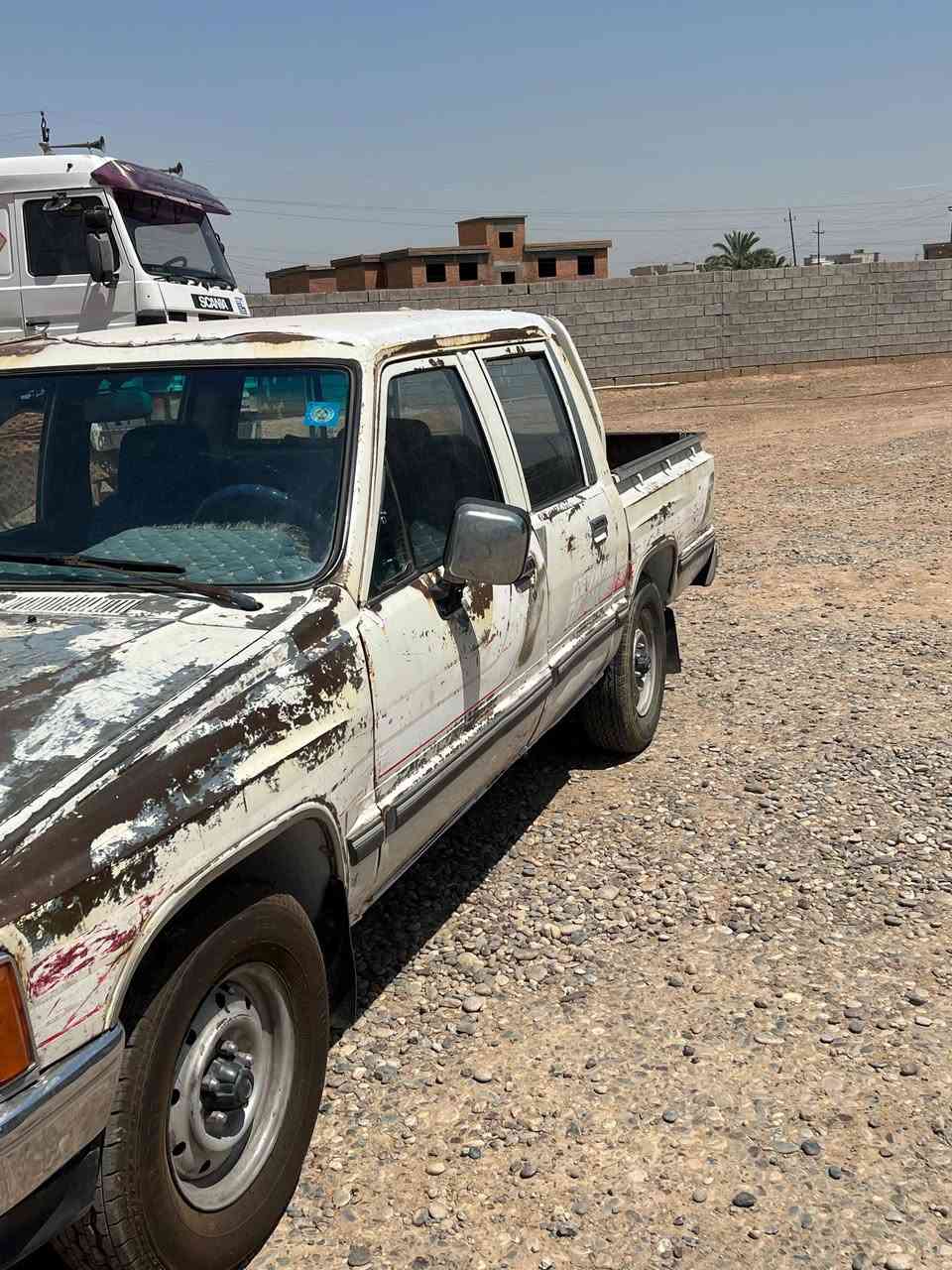 السلام عليكم بكم دبل غماره موديل 87گير اوتماتيك محرك ثري واي معمر جديد ماينقص تبريد شغال كهرباءيات شغاله صبغ شركه لاضربه ولا طخه طخم تاير جديد دوشمه جديده السعر 60ورقه وبي مجال للشرايه الرقم *********** سنويه باسمي للثلاثين شرط التحويل
