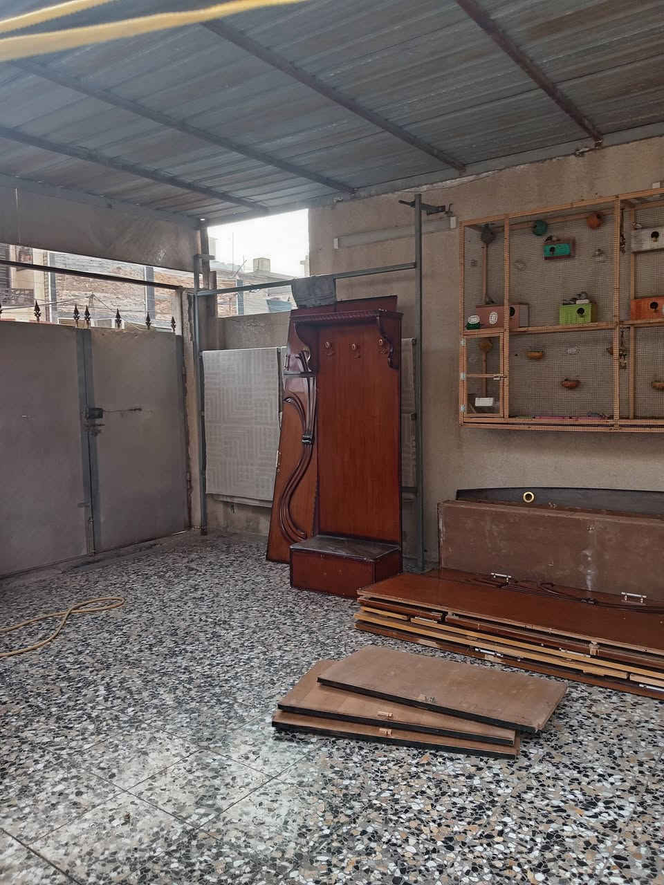 زعفرانيه اربع شوارع • غرفة صاج • بدون ميز