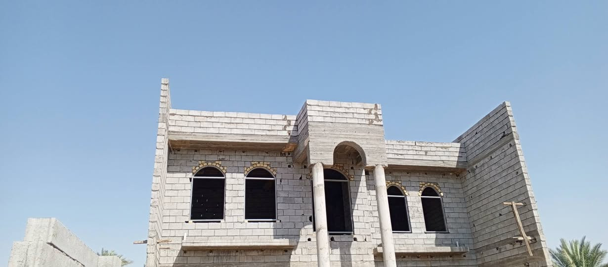 السلام عليكم ورحمة الله وبركاته اني خلفه مال بناء وعندي كادر مال عمال تنضيف رضيات وتعديل واتنضيف سيراميك واتنضيف اصطح من الرمل واجص واعندي كادردفن لبيوت ولحوليات  واتفليش  سياجات  كفت شقا الستفسار علا هاذه رقم 📞***********
