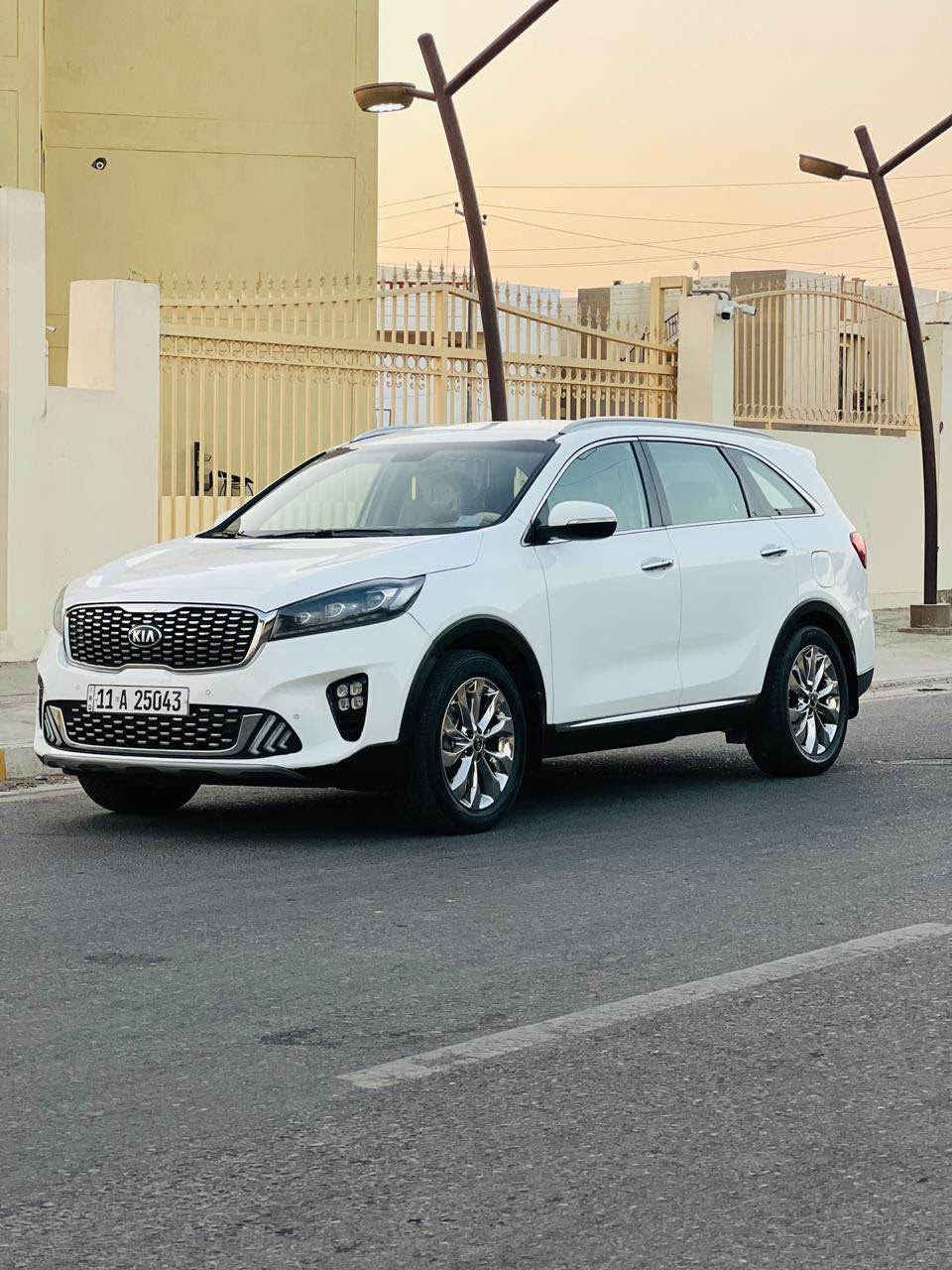 سورنتو 2019 • رقم بغداد • داخل جلد