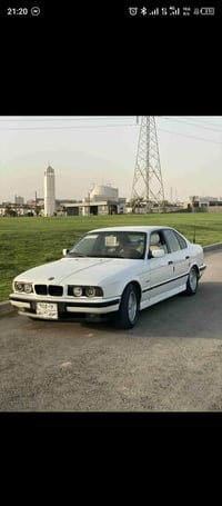 بي ام 520 • ١٩٩٢ • جير عادي