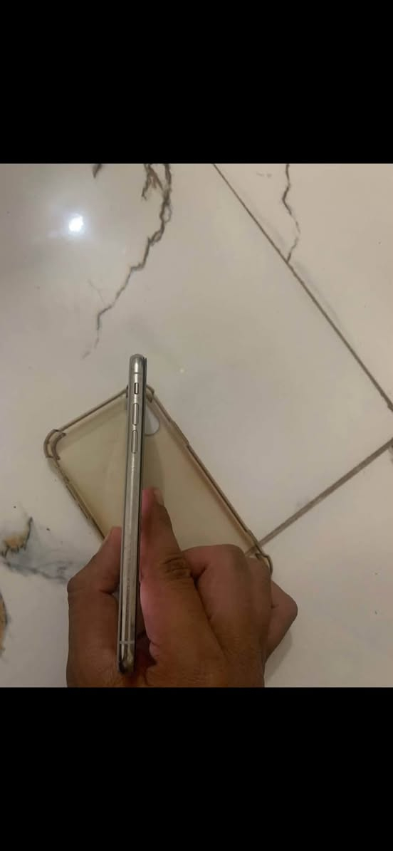 مبدل بطارية • ٦٤ • ابيض