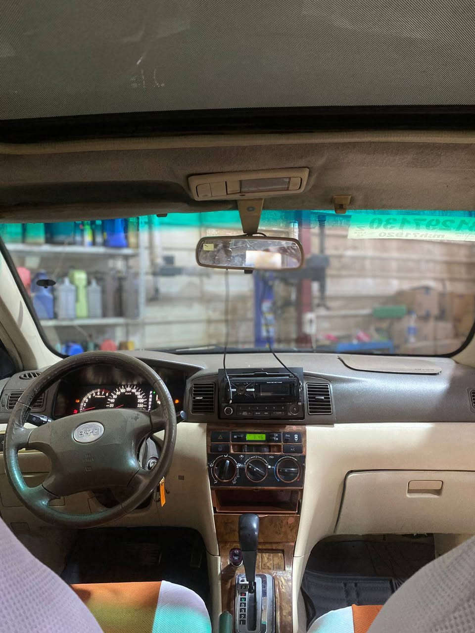 سياره للبيع BYD F3 2011رقم بغداد 
مكينه كير بلادي كير اتوماتيك ابيع كوم حديد أتعهد فقط بتحويل هيئه غرامات صفر سياره شغاله
سعر 27
 عنوان بصره زبير 
***********
***********
