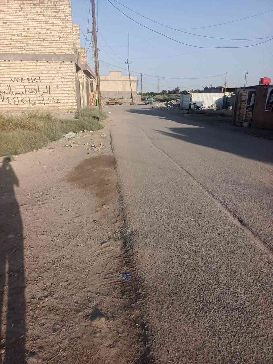 قطعه لبيع في شعب  سريدات قديمه مربع ثالث بدايته 
مساحته 100 متر مربع بصف ركن 
واجه 10 ونزال 10 تتقسم خمسينات 
وابيع نصه عادي سعر 50 متر 13 مليون
شارع 8 قطعه حلوه قريبه علا شارع 
خدمات كامله من كلشي مي كهرباء 
سعره 25 بيه مجال لشراي 
للاستفسار خاص ا  تصل علا رقم 
***********
