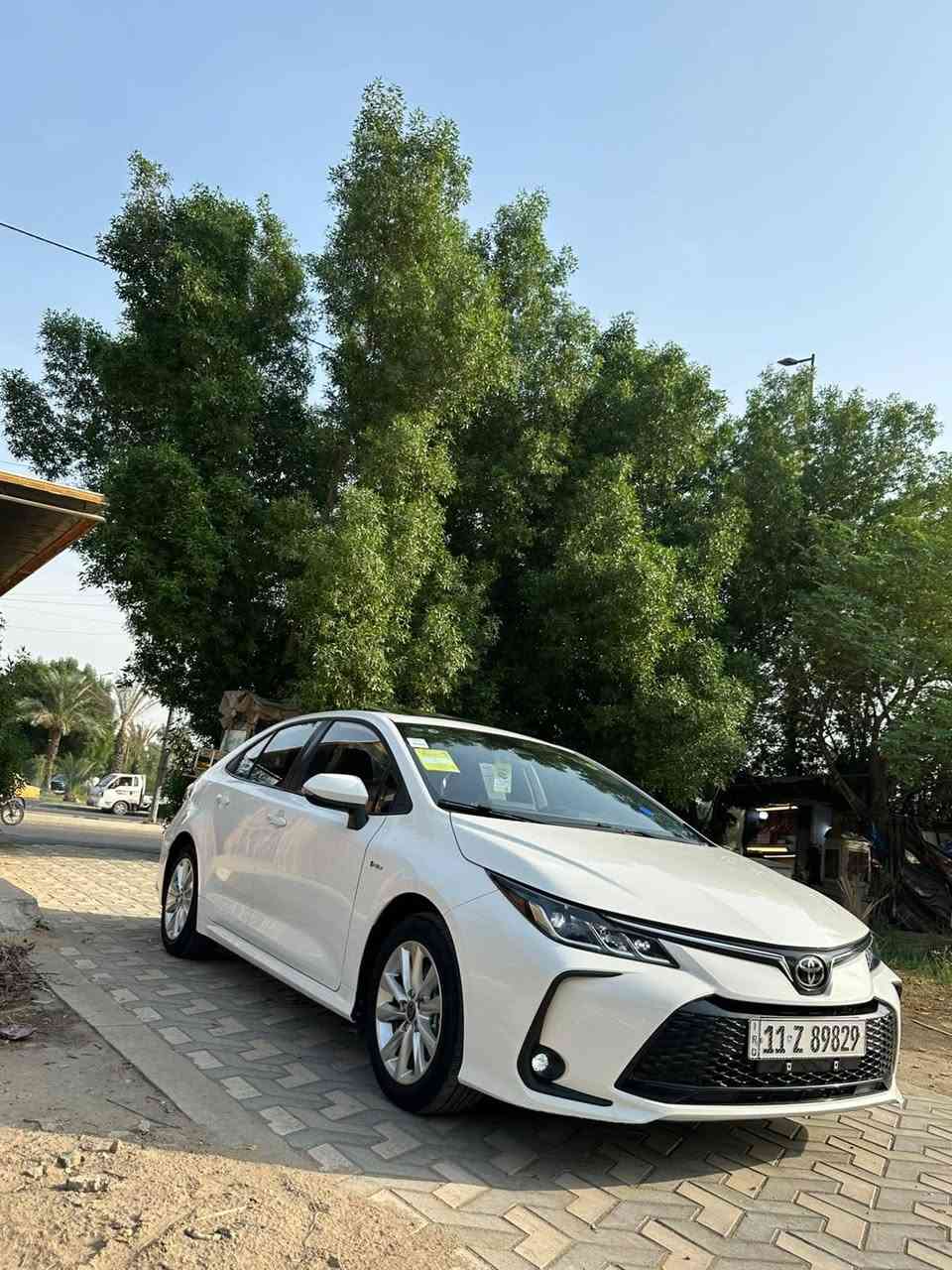 كورلا هايبرد • ماكو تفاصيل