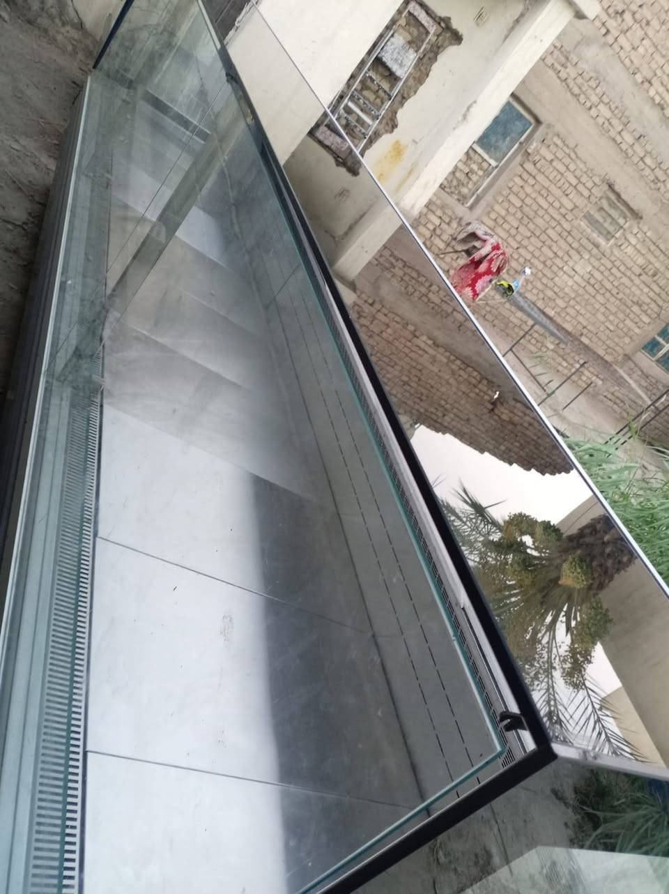 برادات لحم 🍖 فريش او اجبان او دجاج مقطع ٤م ثانيه ٢م بلاديات استعمال قليل اخو جديد تركي الاصلي الزان بغداد الكماليه شارع الجامع ***********
