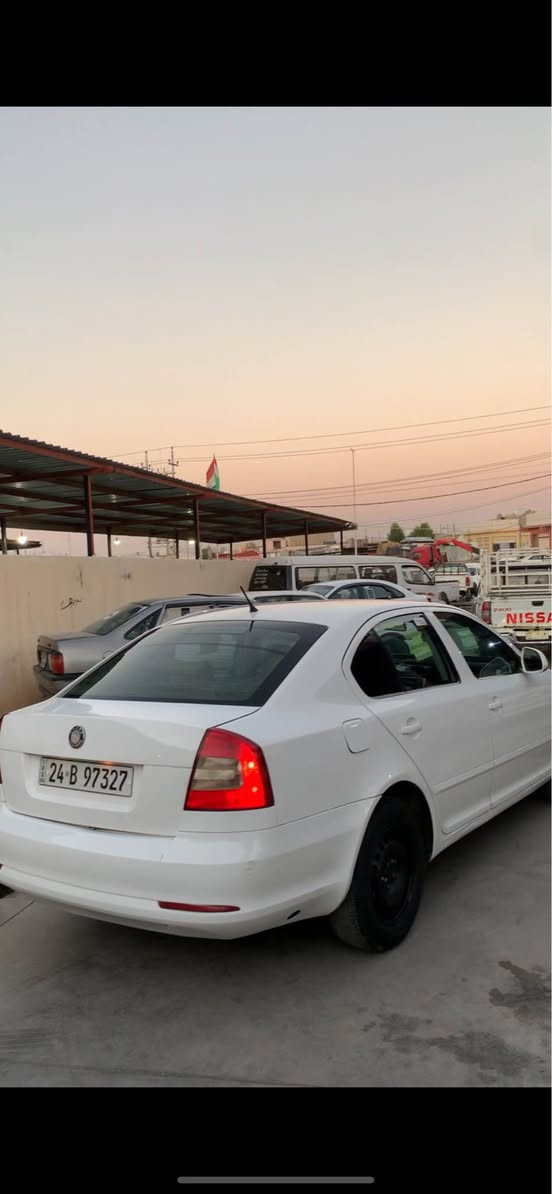 سكودا  2010 سعر 43 ورقة مجال
رقم سنوي جديد حتا 2031
گير مكينة هةموو ب شةرت
بي دةعم و ليدان جاهزة
شوين روفيا/*********** اكر, نينوى
