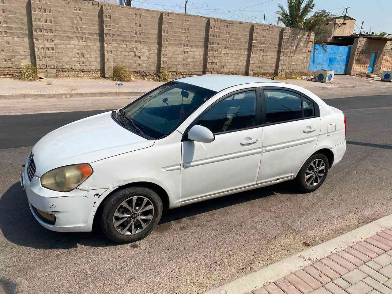 للبيع هيونداي أكسنت 2006 

محرك 1600
كير أوتوماتيك
مناسبة للاستخدام اليومي.
السيارة بيها ملاحظات ونقوصات بسيطة
السعر 72
للاستفسار على الخاص 
او اتصال ***********
