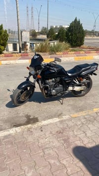 CB1000 • محرك ما مفتوح • تحتاج ملف