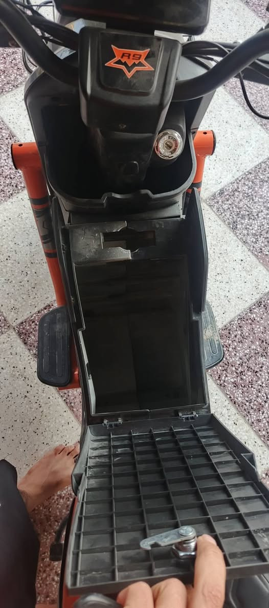 R9 • نضافه • مستخدمه شهر