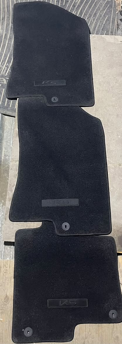 دوسات K4/K5/سلتوز 
متوفره في محل مصطفى الفرطوسي لتجاره قطع غيار سيارات كوريه وارد امريكي 🚗🚗
📍بغداد سوق بغداد القصر الابيض 
📱0771380091/***********
