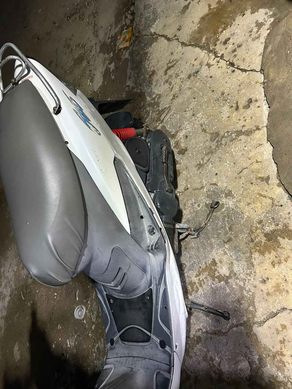 دراجه ماكس منغولي نضيفه بعدها زيرو كلشي بيها مختم مكان بغداد رصافه=*********** بغداد, العراق
