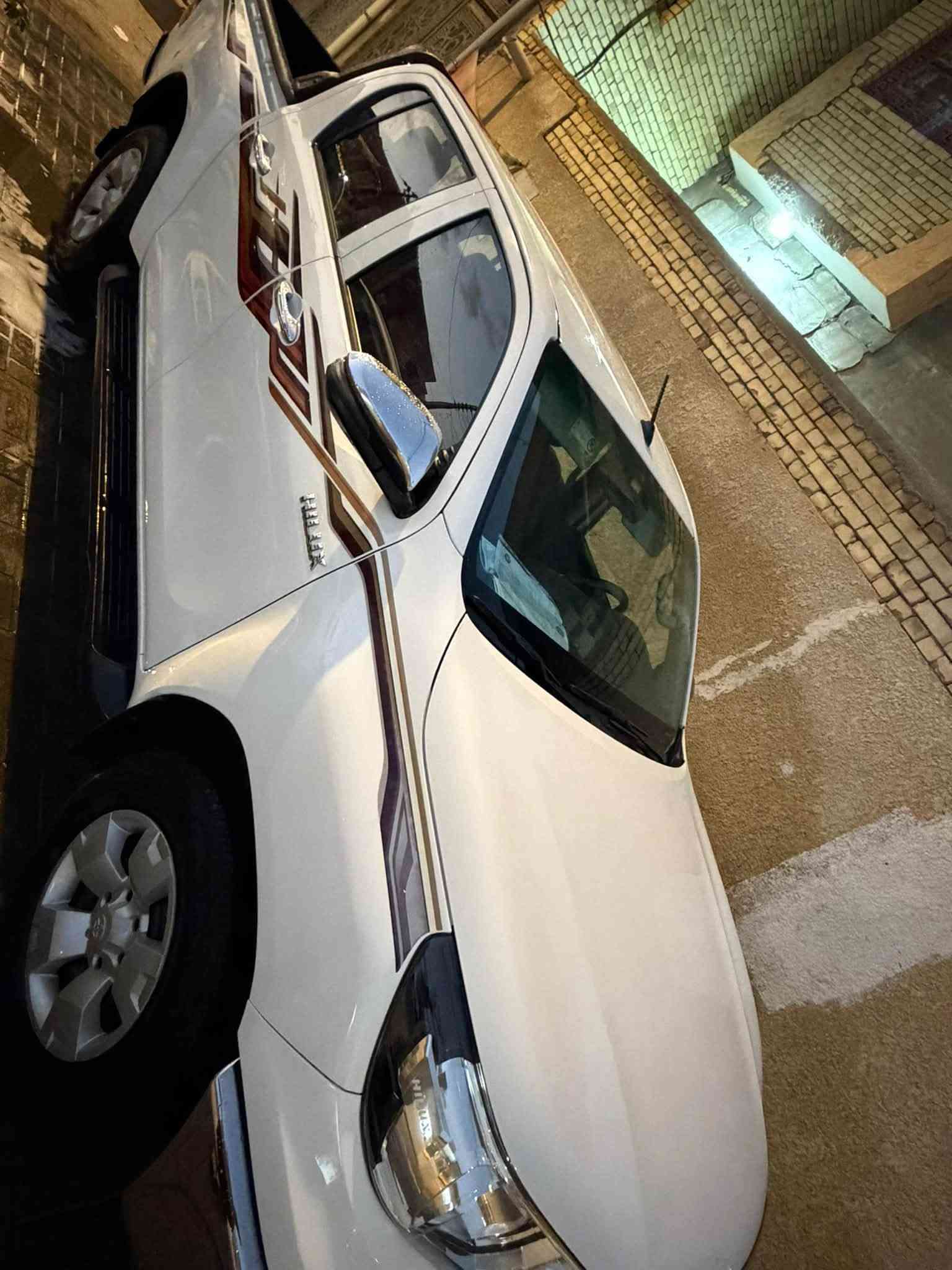 هايلوكس للبيع مديل ٢٠ سياره كاز للاستفسار التواصل على رقم ‭***********‬
