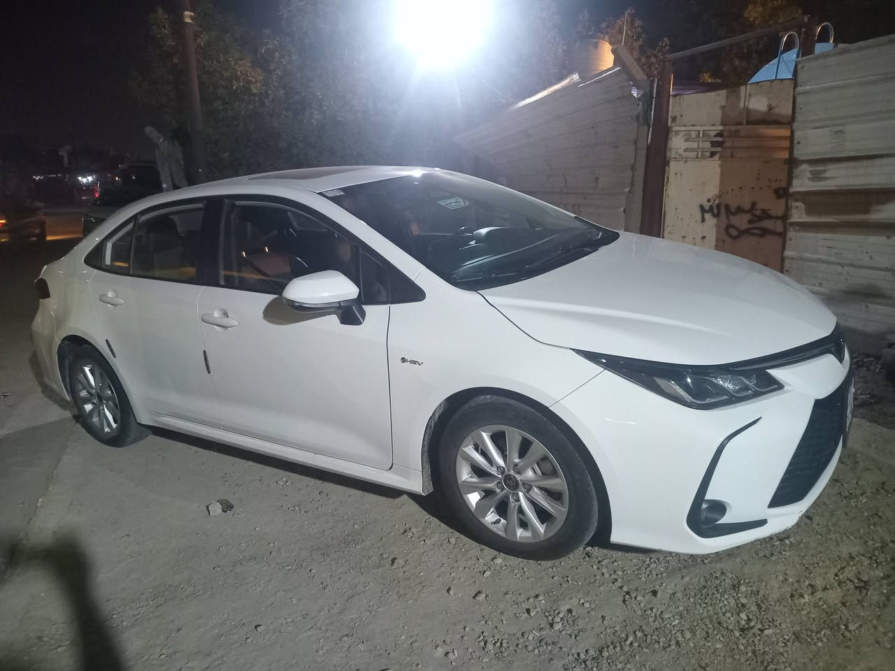 سلام عليكم كورلا هايبرد شكل الخليج ٢٤ فول عده الكشن مو كهرباء ماشيه ٥١ مكفوله من الصبغ والبارد مكانها بغداد الجديده الاتصال على الرقم ***********بي واتساب
