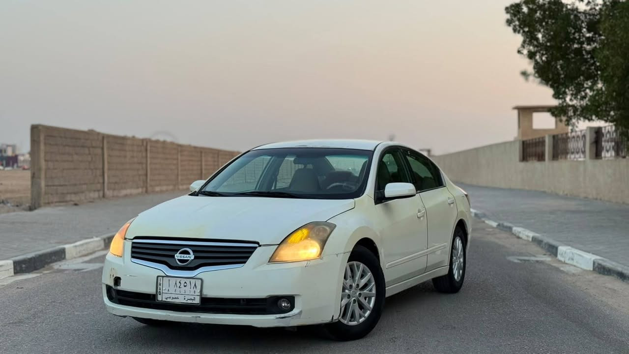 🚘 للبيع نيسان ألتيما S موديل 2009
• موديل: 2009
المواصفـــات:
• محرك 2.5L 4 سلندر اقتصادي
• كير أوتوماتيك CVT
• تشغيل بصمة
• دخول ذكي بدون مفتاح
• كاميرا خلفية
• تحكم بالسكان متعدد الوظائف
• مكيف أوتوماتيك
• مقاعد مريحة
• زجاج كهربائي كامل
• إنارة LED
• نظام الثبات الإلكتروني + ABS
• وسائد هوائية كاملة
🛠️ الملاحظات:
* جميع الملاحظات مذكورة في تقرير والصور
* السيارة خليجي مصبوغة عام 
📍 مرقم بصرة

💰 السعر: 58
للاستفسار :-

محمد لؤي:     ***********
احمد سامي     ***********
‏

📍 العنوان:  
البصرة / الأمن الداخلي / مجاور دائرة الكهرباء
