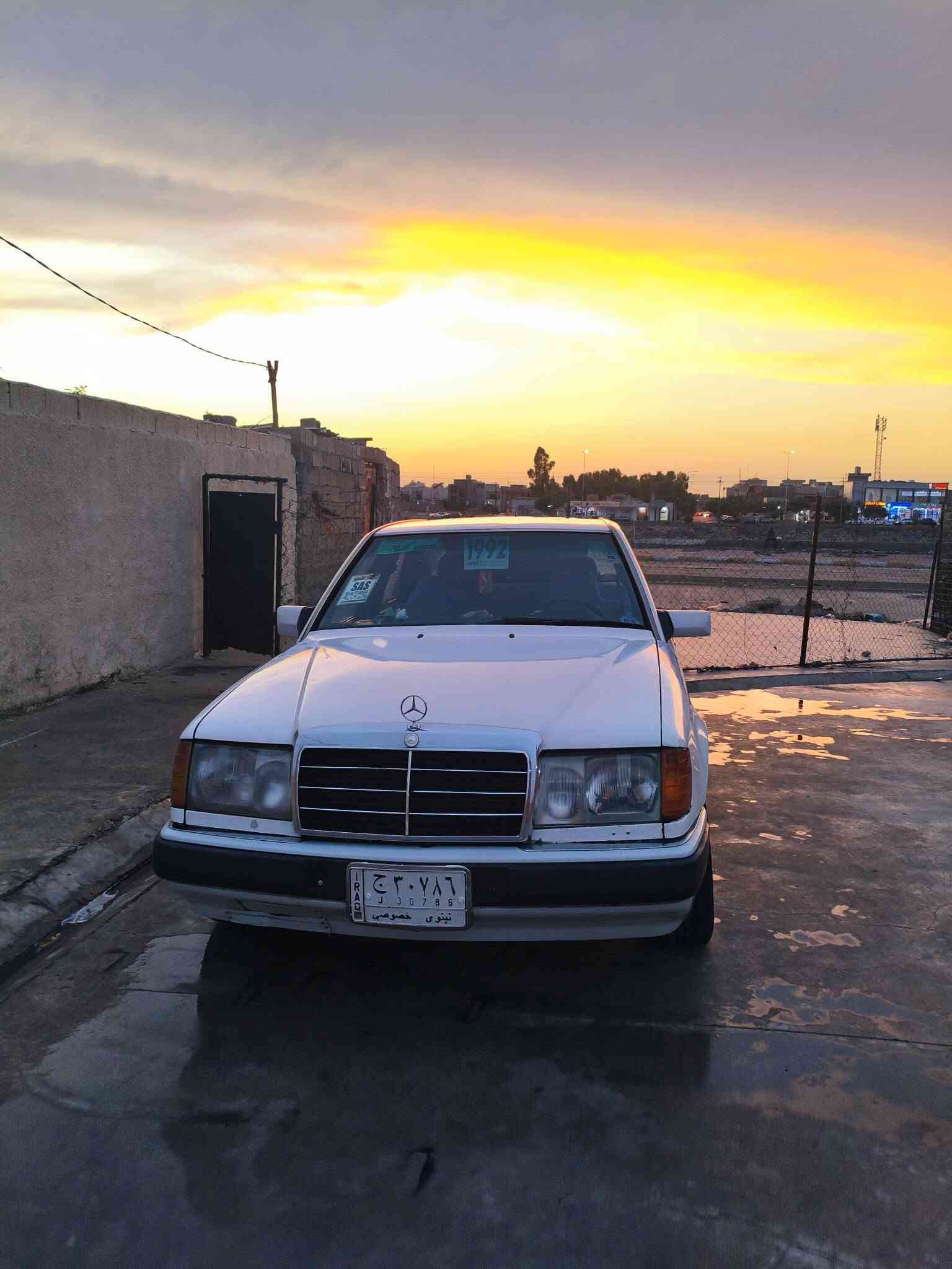 مرسيدس دوب • ١٩٩٢ • محرك ٢.٥