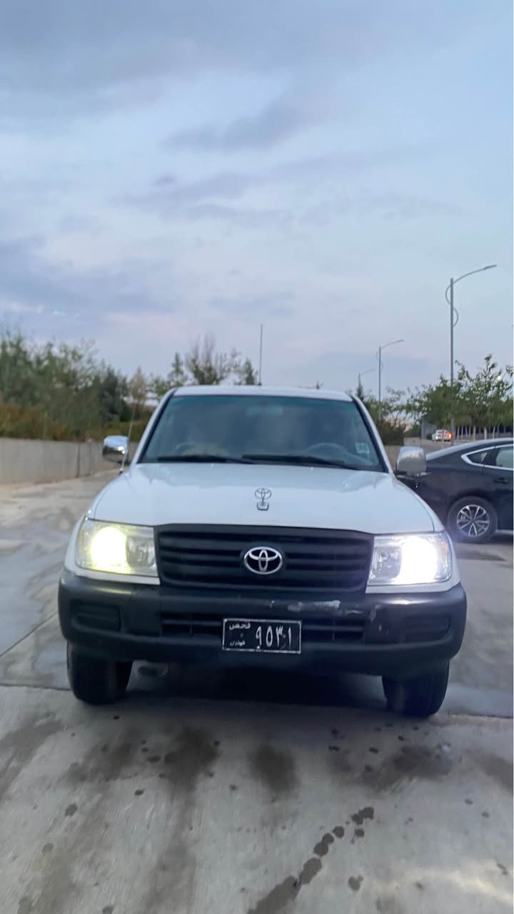 لاندكروزر • ٢٠٠٤ • اوتوماتيك