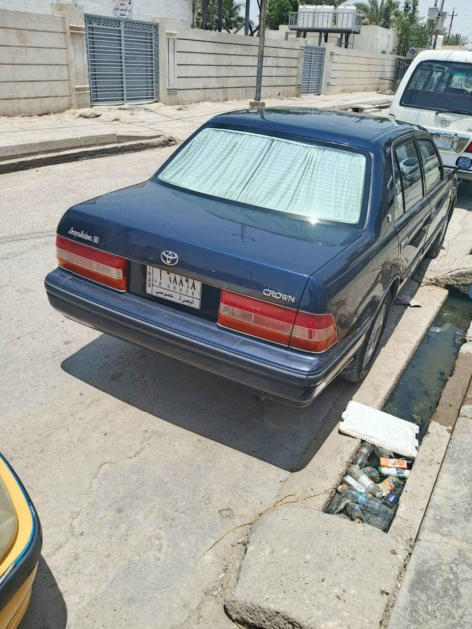 كراون تكم راس الثور مكفوله من كاشي مكينه وكير جدد حداديه جديده كهربائياكلها شغاله سياره جاهزه السعر 98وبيها مجال رقم انكليزي سنويه ل 31العنوان ذي قار قضاء الدوايه اتصال ***********

