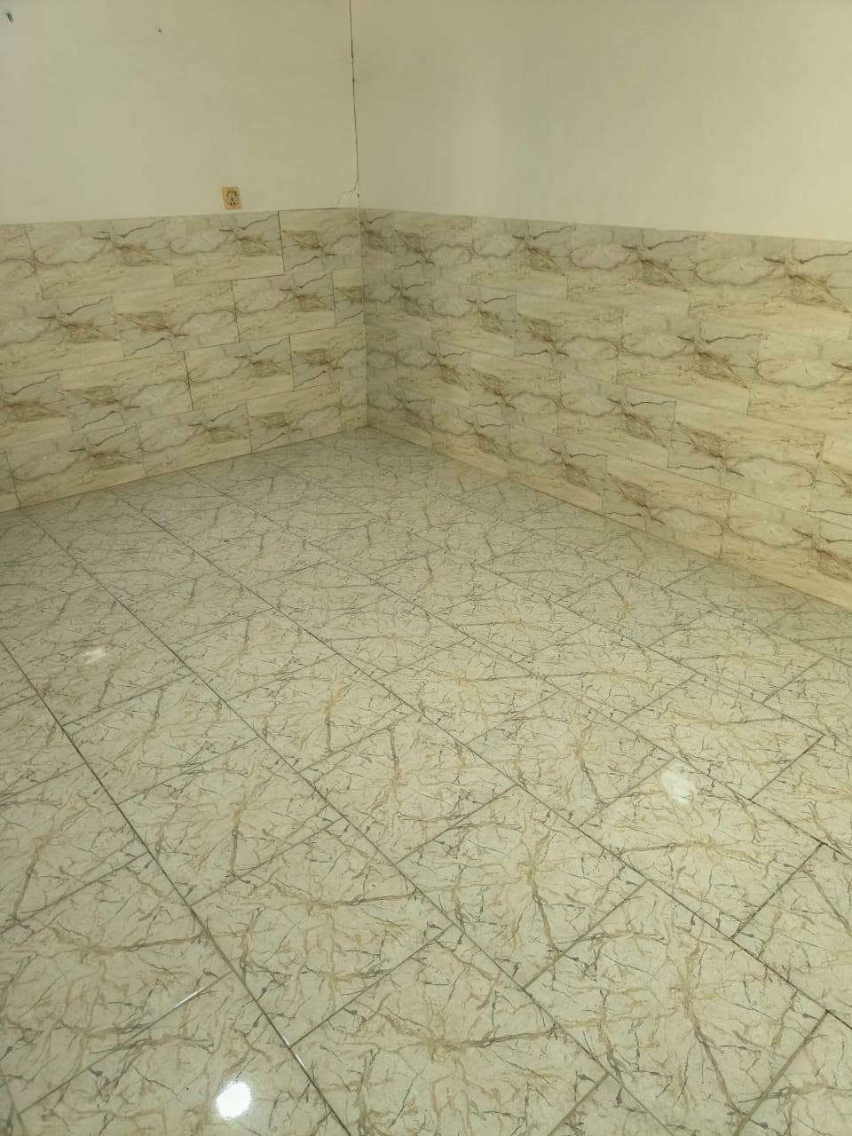 ييت 🏠للرهن المساحه 50 متر حي النداء ✅ شارع مجمع بيتي 📌خلف مول بغداد سعر الرهن 13 مليون مده الرهن سنه وقابل للتجديد يحتوي على 
✅غرفه 
✅صاله 
✅مطبخ 
✅حمامات 
للاستفسار ***********
