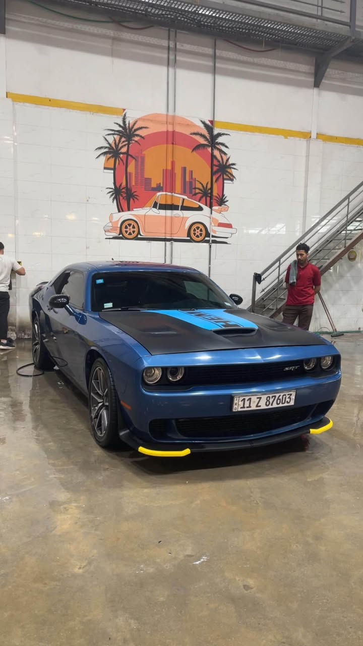 سلام عليكم للبيع
جالنجر 2023 last call 
السياره فئه gt super track pack
فول للاخير عدا الفتحه
حادث السياره الدعاميه الاماميه فقط بدون ايرباك
رقم بغداد 
محرك 6 سلندر
مكان السياره بغداد
***********
