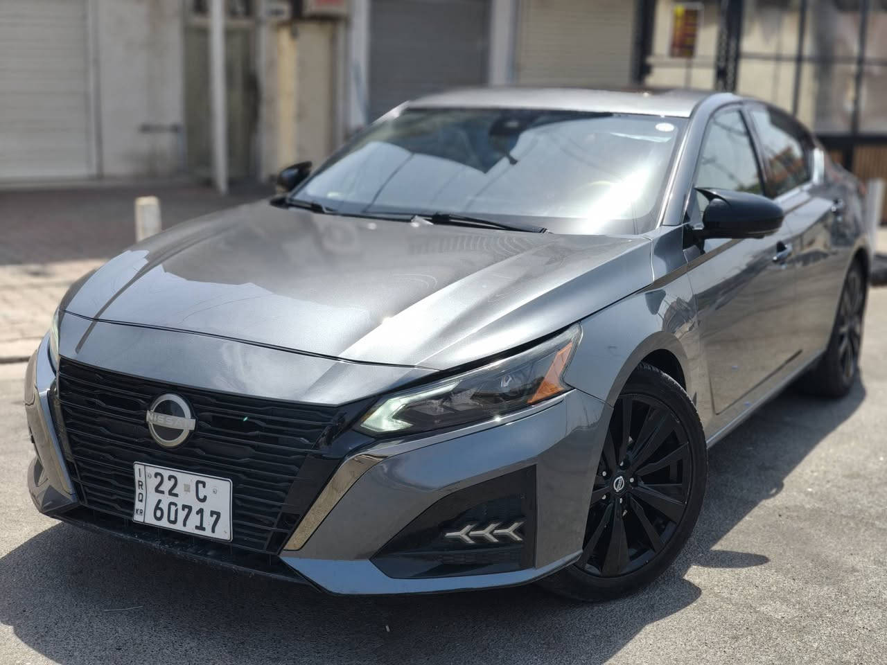 Nissan Altima Platinum
نیسان ئەلتیما پلاتینیوم 70هەزار میل رۆشتووە 
فوول مواسفات سلایت دوو کوشن کارەبا و هیتر و سوکان هیتر و خزن 360 ڕادار و 360 کامیرا تحدید مسار سماعە بوس مواسفات فوول 
رۆن گێر و تایەی و پاتری تازەیە ژینگەو رێگاو بانی تازەیە بتاقەی بەنزینشی هەیە

عربيي
نيسان التيما بلاتينيوم 70 الف ماشي فوول سيارة سلايت كشنات كدام كهرباي و و خزن و هيتر و سكان هيتر 360 رادارات و 360 كاميرا و تحديد مسار حتى سماعات بوس فول يعني سيارة بدون مصرف تايرات و بطارية و دهن كير و محرك جديد بطاقة بنزين بيها
***********
