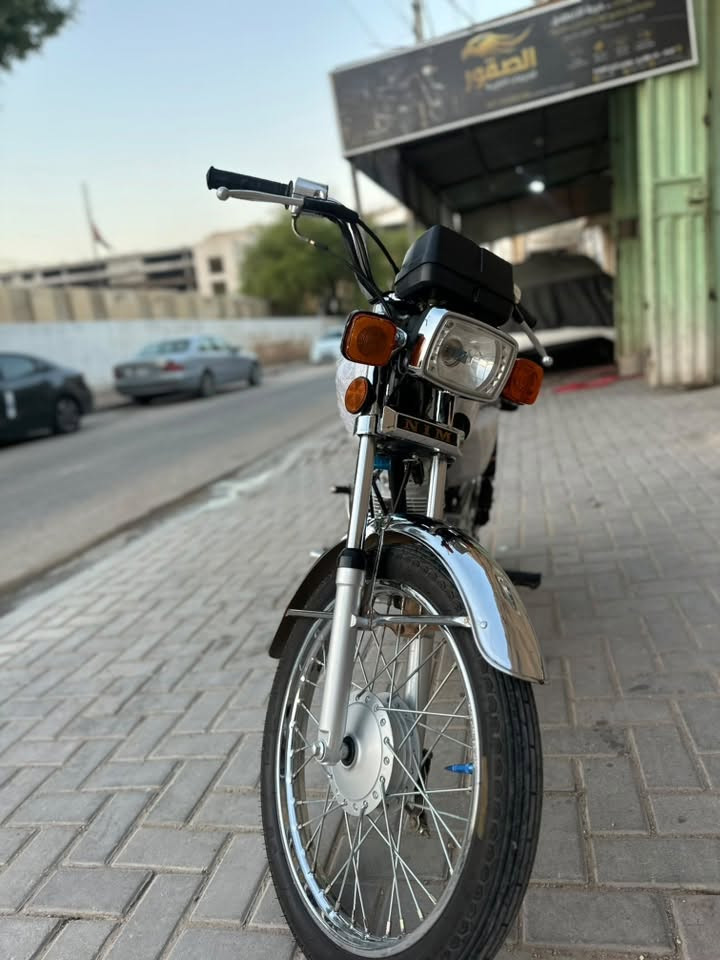 سلام عليكم دراجه اربعه كير نامه شبه شلامجه باب اول 3 احرف موديل 27 دراجه جديده جديده شلعه ومعدل تجي وتشوف بعينك كهربائيات كله شغاله اي نقص مابيه 
السعر  800 وبيه مجال 
مكاني كربلاء باب طوريج مقابيل كراج الموحد 
‏#معرض الصقور 🦅
رقمي ***********
