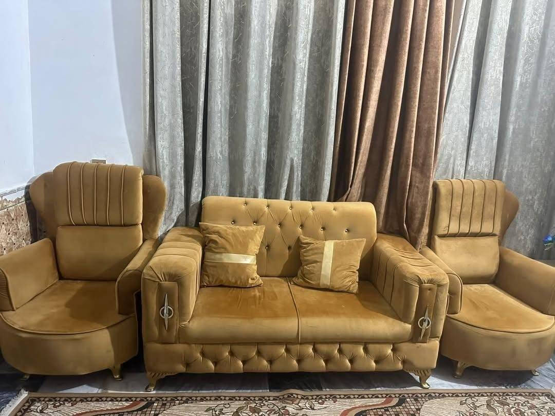 اغراض ببت للبيع الغرفه ب700 بيه مجال
التخم ب200  ميز طعام ب160 الف
العنوان ناصرية الإسكان الصناعي 
تابع قناتي تلكرام اول باول النشر 👇👇
https://t.me/furnitureThi
