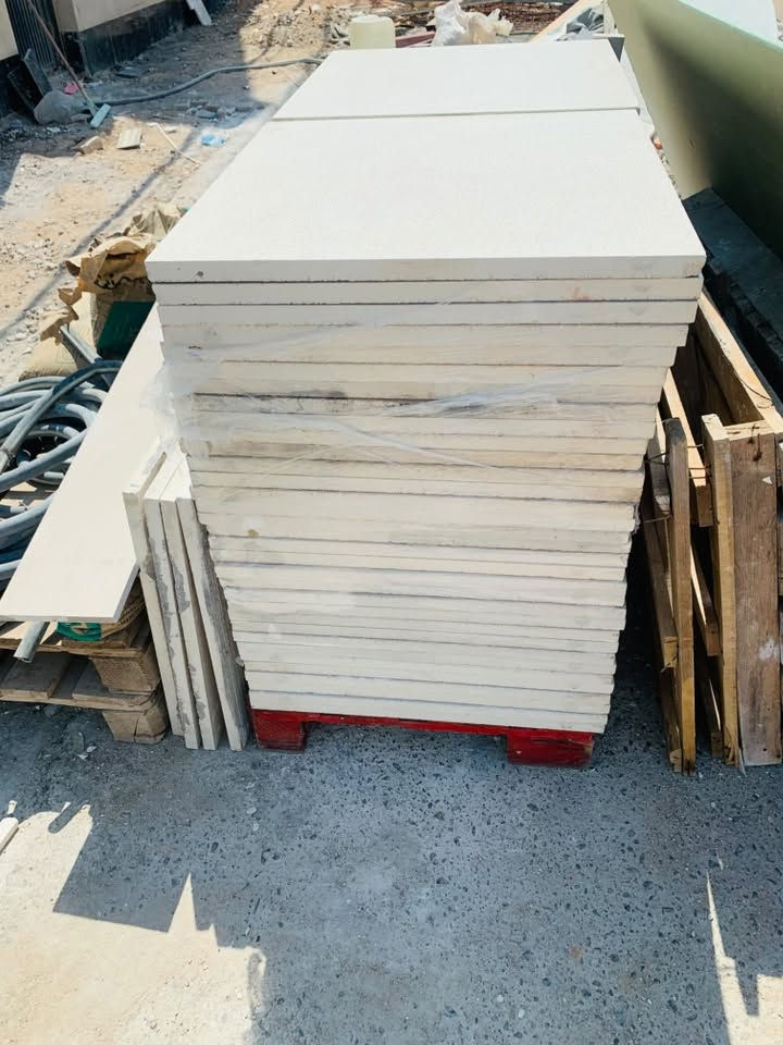للبيع كاشي 60×60 

عندي 25 متر كاشي 60×60
🔸 النوع: دهوك
🔸 الشركة: روما
🔸 النوعية زينة ومناسب للبيت أو المحلات
🔸 الكاشي زايد عندي عن الحاجة وأريد أبيعه
🔸 اللي يريد يجي يشوفه ويفحصه بنفسه قبل الشراء
📍 كربلاء حي الغدير

اللي مهتم يراسلني خاص اواتصال
***********
