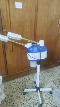 جهاز تنظيف بشرة ب50الف مكان الشعب  للتواصل 07707913475